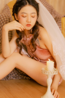 一女三男玩三p视频